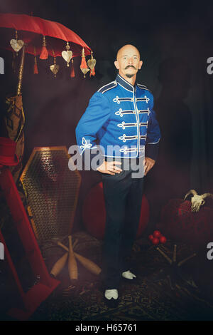 Zirkuskünstler in Tracht Stockfoto