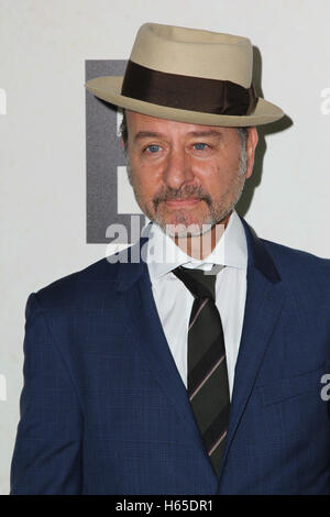 Los Angeles, Ca, USA. 24. Oktober 2016. Fisher Stevens besucht das Screening von National Geographic Channel die "Before The Flood" bei Bing Theater im LACMA am 24. Oktober 2016 in Los Angeles, Kalifornien. (Credit: Parisa Afsahi/Media-Punch). / Alamy Live News Stockfoto