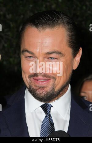 Los Angeles, Ca, USA. 24. Oktober 2016. Leonardo DiCaprio besucht das Screening von National Geographic Channel die "Before The Flood" bei Bing Theater im LACMA am 24. Oktober 2016 in Los Angeles, Kalifornien. (Credit: Parisa Afsahi/Media-Punch). / Alamy Live News Stockfoto