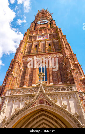 Turm der Kirche in der Stadt Landshut Stockfoto