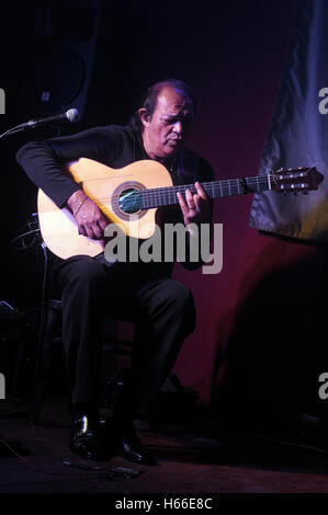 Diego Cortes Flamenco spanische Sänger und Gitarrist, Rumba Catalana, Flamenco-fusion Stockfoto