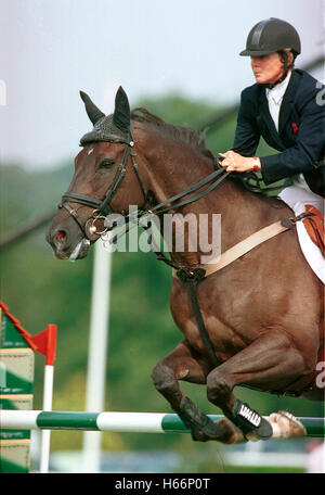 Europameisterschaften, Hickstead, August 1999 Di Lampard (GBR) Reiten Abbevaile Traum Stockfoto