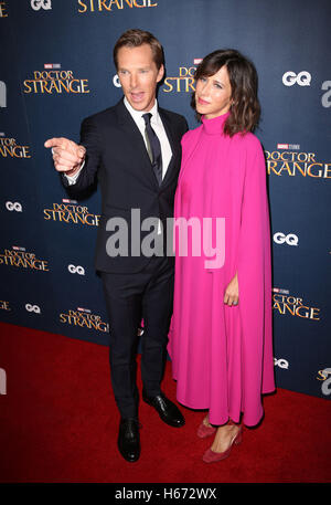 Benedict Cumberbatch und Frau Sophie Hunter Teilnahme an Dr. seltsam UK Launch Event statt in The Cloisters in der Westminster Abbey in London. Stockfoto