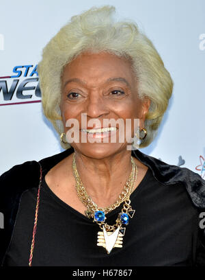 Nichelle Nichols kam bei der Weltpremiere von "Star Trek: Renegades in The Crest Theater auf 1. August 2015 in Westwood, Kalifornien. Stockfoto