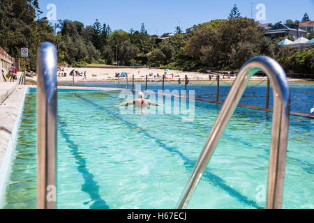 Clovelly Beach in Sydney an einem schönen Frühlingstag Stockfoto