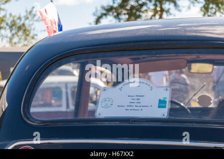 Saint Reverend, Frankreich - 24. Juli 2016: Peugeot 202 Sammlung für Oldtimer-Show während der Stadt party Stockfoto