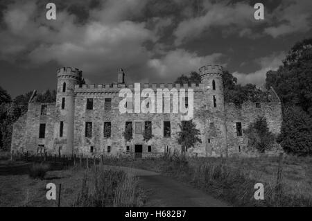 Bischofspalast in der Nähe von Kemnay in schwarz und weiß Stockfoto