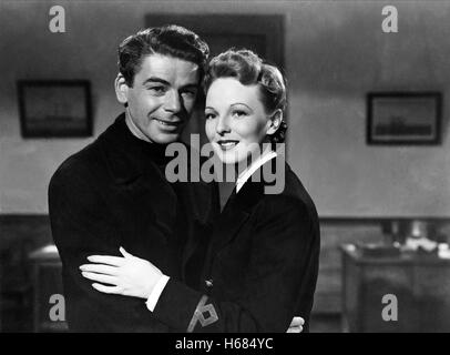 PAUL MUNI, Anna Lee, COMMANDOS STRIKE AT DAWN, 1942 Stockfoto