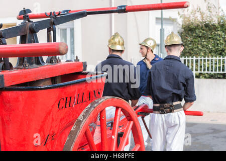 Challans, Frankreich - 11. August 2016: Veranstaltung einmal Challans "Autrefois Challans" durch die Stadt und taucht Besucher in th Stockfoto