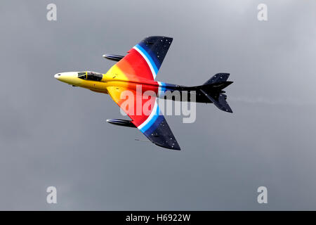 Ehemalige Royal Air Force Hawker Hunter F.58A, G-PSST, "Miss Demeanour" bei Kemble Air-Tag 2011, Gloucestershire, Vereinigtes Königreich. Stockfoto