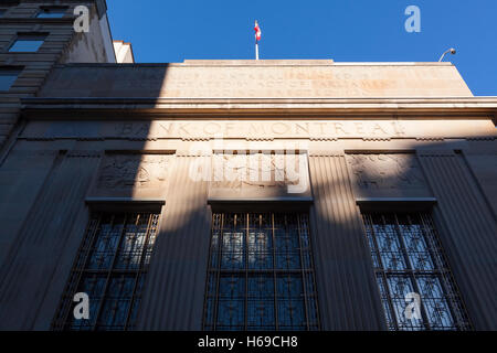 Das Sir John A. Macdonald Gebäude früher Gebäude der Bank von Montreal in Ottawa, Ontario, Kanada. Stockfoto