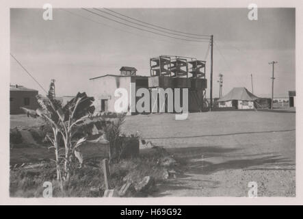 Lager der britischen Armee und Maschinenreparaturdepot im Lager 10 Base Ordnance Depot Royal Army Ordnance Corps (RAOC) im Raum Geneifa Ismailia nahe dem Suez-Kanal 1952 in der Zeit vor Abzug britischer Truppen aus der Suez-Kanalzone und der Suez-Krise Stockfoto