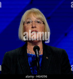 Senator Patty Murray (D -WA) befasst sich mit der Democratic National Convention in der Wells Fargo Arena in Philadelphia, Pennsylvania. Stockfoto