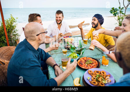 Menschen Entspannung Strand Rest Konzept Stockfoto