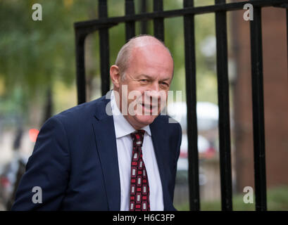 Großbritanniens Arbeit und Renten Sekretär, Damian Green, kommt für eine Sitzung des Kabinetts in 10 Downing Street Stockfoto