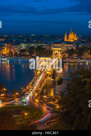 Panorama von Budapest, Ungarn, mit der Kettenbrücke Stockfoto