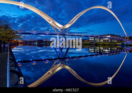 Infinity-Brücke, Stockton on Tees UK Stockfoto