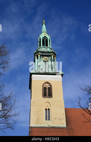 St. Marien Kirche oder Marienkirche in Berlin, Deutschland, befindet sich in der Karl-Liebknecht-Straße (ehemals Kaiser-Wilhelm-Straße) Stockfoto