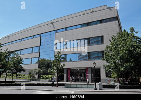 Das Museum of Jewish Heritage in der Nähe von Battery Park in Manhattan, New York, Vereinigte Staaten von Amerika. Stockfoto