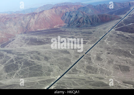 Pan-American Highway und der Hochebene von Nazca Stockfoto
