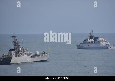 Indian Navy Lenkflugkörper Korvetten in Bucht von Bengal, Indien Stockfoto