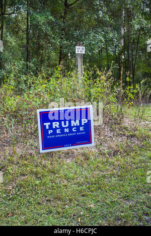 Donald Trump für Präsidenten Hof Zeichen in Nord-Zentral-Florida. Stockfoto