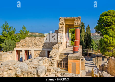 Der Komplex der Palast von Knossos ist bekannt unter diejenigen, die Interesse an Archäologie und Kunst sind Stockfoto