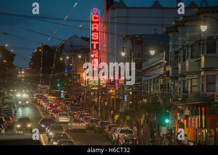 Nachtansicht des Bezirks Castro in San Francisco, California, Vereinigte Staaten von Amerika. Stockfoto