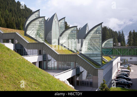 Das Grand Hotel Tschuggen Bergoase Spa Architekt Mario Botta, Luxushotel, Arosa, Symbole oder Graubünden, Schweiz Stockfoto