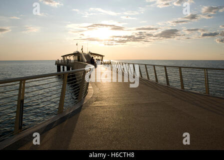 Pier von Lido di Camaiore im Abendlicht, Versilia, Riviera, Toskana, Italien, Europa Stockfoto