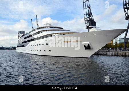 Das Sunborn Yacht Hotel am Royal Victoria Dock in Londons Docklands Stockfoto