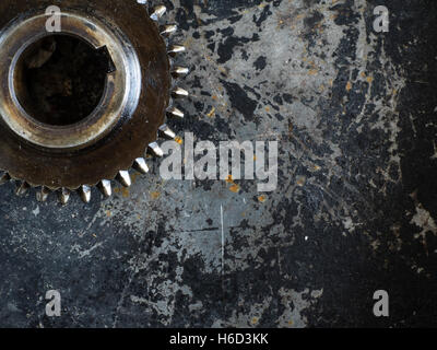 Nahaufnahme der Zahnräder auf Rustick Hintergrund Stockfoto