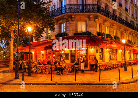 Straßencafes auf der Ile Saint Louis in Paris, Frankreich Stockfoto