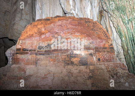 Ziegelstruktur, 7. Jahrhundert, Innere, Phnom Chhnork, Hindu-Höhlentempel, Kampot-Provinz, Kambodscha Stockfoto