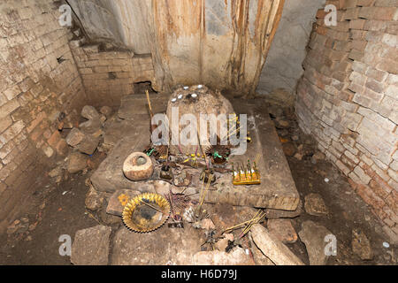 Ziegelstruktur, 7. Jahrhundert, Innere, Phnom Chhnork, Hindu-Höhlentempel, Kampot-Provinz, Kambodscha Stockfoto