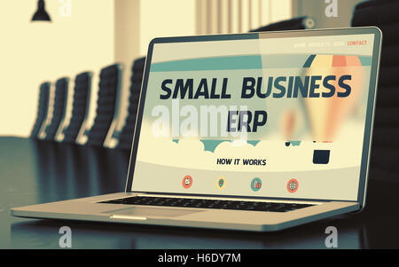 Landing-Page der Laptop mit Small Business ERP-Konzept. 3D. Stockfoto