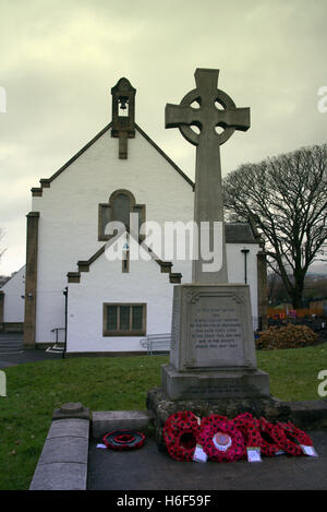 Tag des Waffenstillstands alte kleine Kirche Gedenkstätte alte Str. Andrews Kirche von Schottland Drumchapel Stockfoto