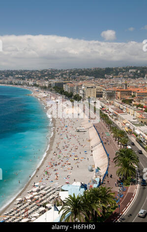 Blick auf Nizza und den Strand vom Schlossberg Colline du Chateau, Nizza, Côte d ' Azur, Provence, Frankreich, Europa Stockfoto