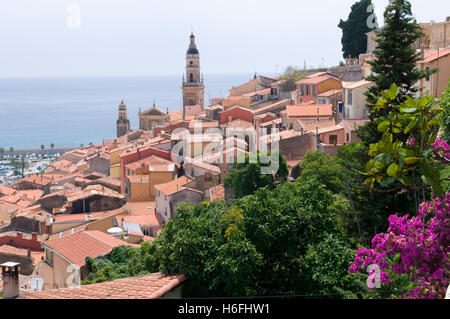 Blick auf das historische Zentrum, Menton, Côte d ' Azur, Provence, Frankreich, Europa Stockfoto