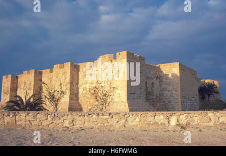 In der Nähe von Houmt Souk, Tunesien, Jarbah Island, Festung Bordj El Kebir. Stockfoto