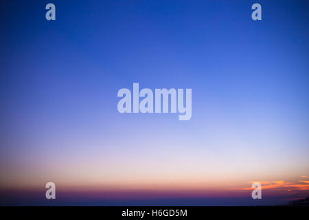 Schönen Farbverlauf Himmel bei Sonnenuntergang Stockfoto