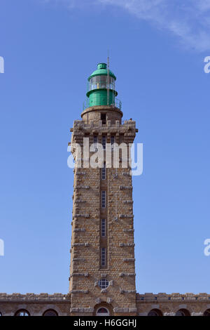 Leuchtturm auf dem berühmten Cap Fréhel, einer Halbinsel im Côtes-d ' Armor Bretagne im Nordwesten Frankreichs Stockfoto