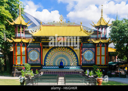 Ein Chinese Theater und Bühne im Tivoli, Kopenhagen. Stockfoto