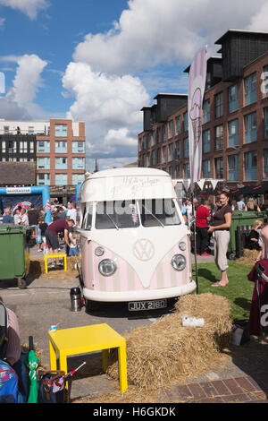 Beach Rugby-Wochenende in Gloucester Docks, Südengland Stockfoto