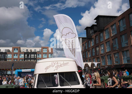 Beach Rugby-Wochenende in Gloucester Docks, Südengland Stockfoto