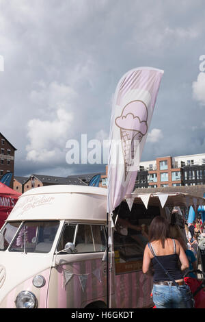 Beach Rugby-Wochenende in Gloucester Docks, Südengland Stockfoto