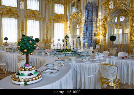 Ein Zimmer in Tsarskoye Selo, Puschkin, Katharinenpalast, St Petersburg, Russland Stockfoto