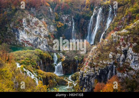 Veliki Slap Wasserfall im Nationalpark Plitvice. Stockfoto