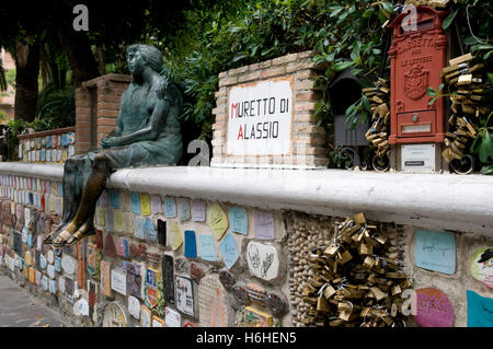 Zahlen und Zeichen an der Wand, Il Muretto, Alassio, Riviera, Ligurien, Italien, Europa Stockfoto