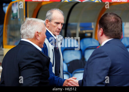 John Smiths Stadion, Huddersfield, UK. 29. Oktober 2016. Rugby League vier Nationen. England gegen Neuseeland. England-Trainer Wayne Bennett Credit: Aktion Plus Sport/Alamy Live-Nachrichten Stockfoto